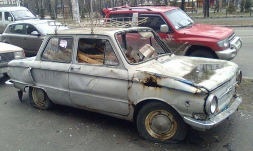 В бобруйских дворах уберут автохлам