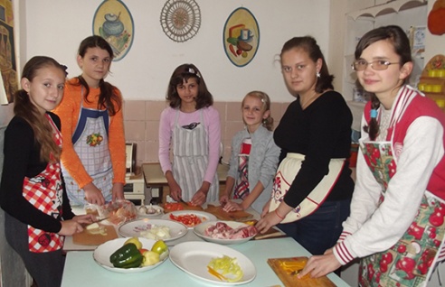 Кобринскому РЦДТ исполнилось 65 лет