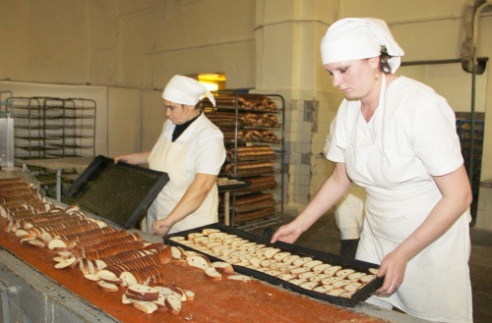 2015 год стал для руководства и коллектива Костюковичского филиала ОАО «Булочно-кондитерская компания «Домочай» особенным и запоминающимся (+ фото)