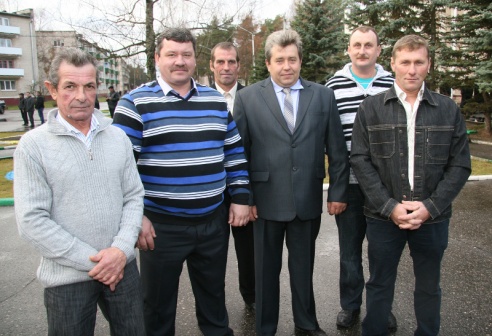 У Паставах ушанавалі работнікаў сельскай гаспадаркі і перапрацоўчай прамысловасці аграпрамысловага комплексу (+шмат фота)