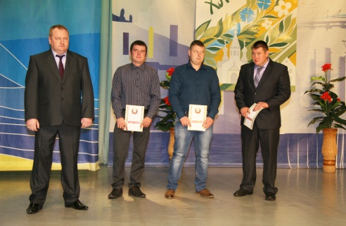 У Паставах ушанавалі работнікаў сельскай гаспадаркі і перапрацоўчай прамысловасці аграпрамысловага комплексу (+шмат фота)