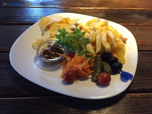 Светлогорский бар "Ягуар" работает всего один день в неделю