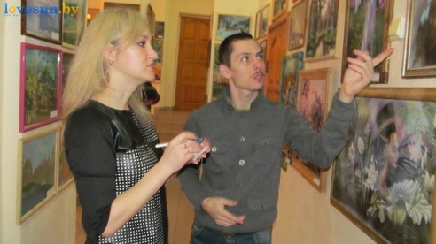 Рисовать может каждый: мастер класс от изостудии "Креатив" для людей с ограниченными возможностями