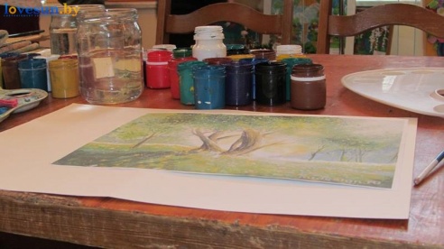 Рисовать может каждый: мастер класс от изостудии "Креатив" для людей с ограниченными возможностями