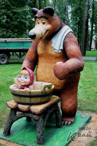 Маша и Медведь появились в Вилейке (фото)