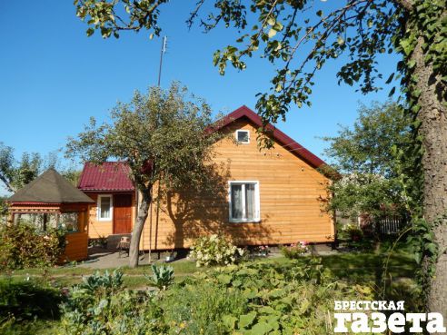 Жители ул. Поплавского, не получившие ответов на свои главные вопросы, выражают недоверие власти