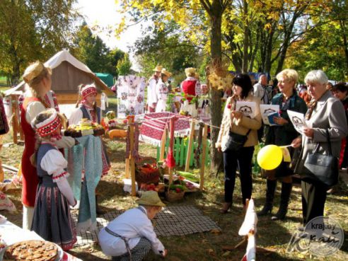 Ольга Жарская с Вилейщины об участии во «Властелине села»: Мужу трудно было пришить пуговицу, а мне поднять хомут (фото)
