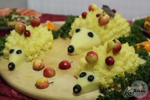 27 кризисных блюд из картошки показали на "Бульба-фэсце" в Вилейке (фото)