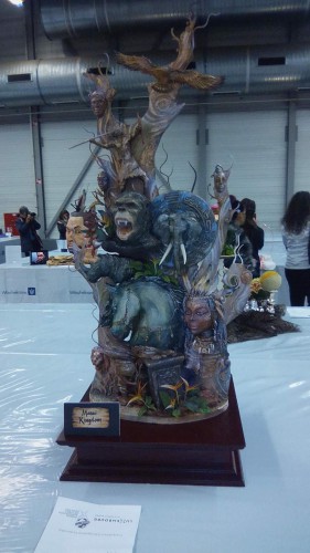 Боясь не довезти, цветы из сахара завернули в пленку и пенопласт. Повара из Постав взяли медали на олимпиаде в Германии Боясь не довезти, цветы из сахара завернули в пленку и пенопласт. Повара из Постав взяли медали на олимпиаде в Германии