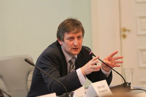 Экономист Ярослав Романчук о поездках Лукашенко по «дальней дуге»: «Это чисто информационный пиар»