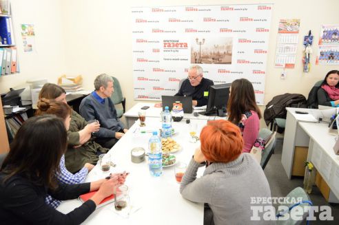 Дискуссионный клуб «БГ»: «Поступление в вуз лежит в одной плоскости, а школьная программа - в другой»