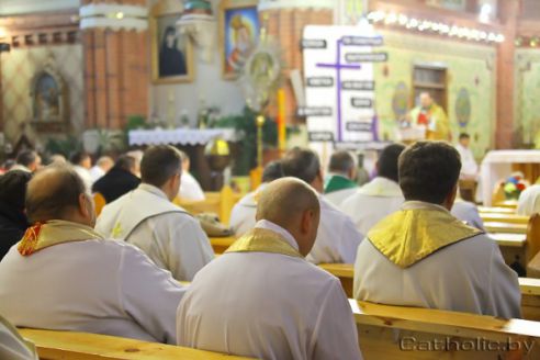 Сустрэча ўсяго каталіцкага духавенства Віцебскай дыяцэзіі адбылася 17 лістапада ў Паставах (фота)