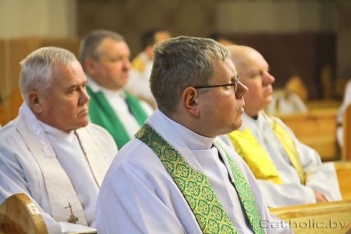 Сустрэча ўсяго каталіцкага духавенства Віцебскай дыяцэзіі адбылася 17 лістапада ў Паставах (фота)