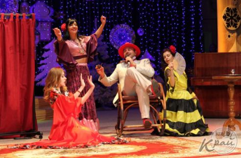 Директор Вилейского ДК о киношоу: «Некоторые артисты гениально воплотили идею» (фото)