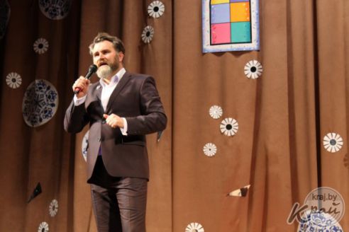 Директор Вилейского ДК о киношоу: «Некоторые артисты гениально воплотили идею» (фото)