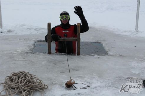 «Впервые искать тело утопленника было жутко». Как вилейские водолазы круглый год работают под водой (фото)