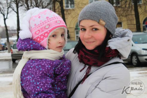 «Что изменится, не знаю. Но поборы надоели!» Мнение молодечненцев о запрете на сбор средств в школах и садах (фотоопрос)