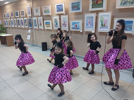 Яркая «Палітра дзяцінства»