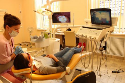 Слово «стресс» не про них – стоматология «Террастом» в Молодечно подтверждает это и в свой профессиональный праздник