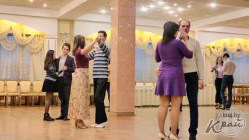 Во Дворце культуры в Молодечно проходят последние репетиции перед православным балом (фото)