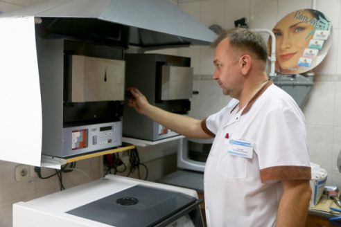 Стоматологи молодечненского центра «Челсена-Дент»: «Нам очень важно, чтобы у наших пациентов была красивая улыбка»