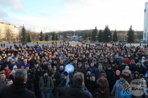 «Мы хотим достойной жизни!» В Молодечно прошел марш нетунеядцев (фото, видео)