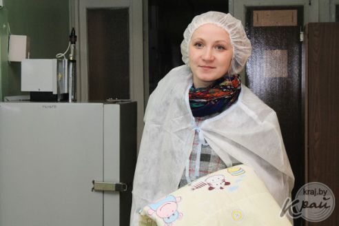 Помогать адресно. Молодечненскому роддому подарили чехлы на кювезы для недоношенных детей (фото)