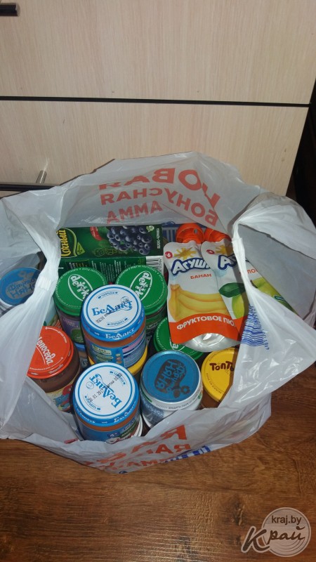 Молодые мамы Молодечно помогают детям-отказникам, которые находятся в больнице (фото)