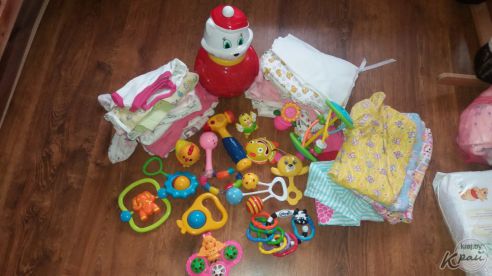 Молодые мамы Молодечно помогают детям-отказникам, которые находятся в больнице (фото)