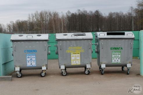 Вилейскому ЖКХ вручили ключи от нового мусоровоза за 45 тысяч евро (фото)