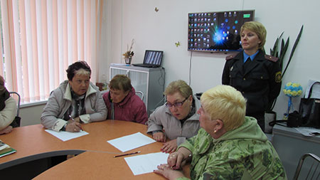 Заседание в «Школе безопасности для пожилых людей» Заседание в «Школе безопасности для пожилых людей»