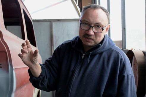 «К технике тянуло всегда». Как вилейчанин реставрирует раритетный «Форд Транзит» (фото)