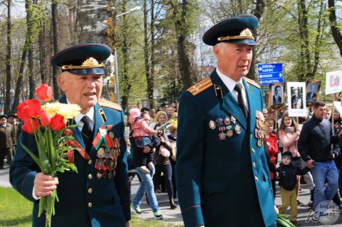 Солдаты в городе. Как в Молодечно отпраздновали 9 Мая (фото, видео)