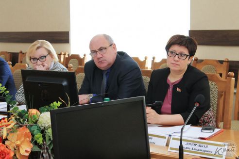 «Пойду работать хоть пастухом!» Как молодечненцы на прием к министру труда ходили (фото)