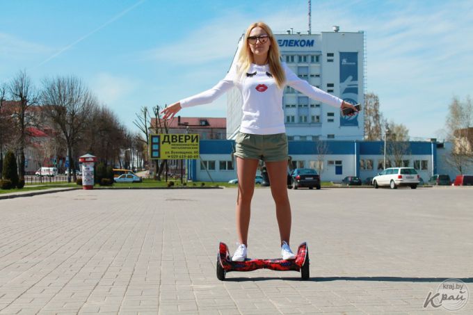 «На них даже дедули катаются!» Как Край.бай тестировал гироскутеры (фото)