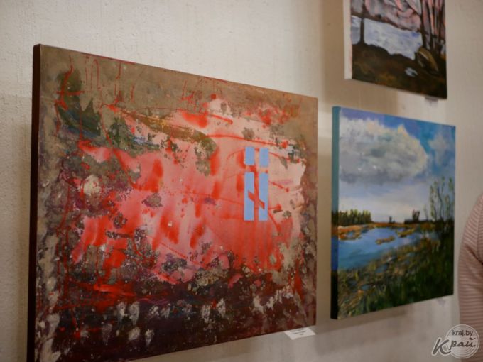 Картины продадут, средства перечислят дому-интернату. В Молодечно завершился пленэр «Святость земли белорусской» (фото)