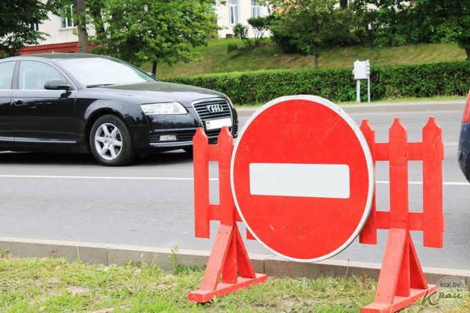 Пять признаков того, что в Молодечно проходит фестиваль песни и поэзии (фото)