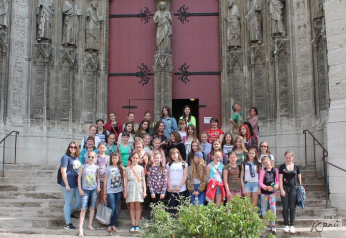 Французы рыдали, когда «Журавачка» уезжала – молодечненский детский хор покорил Францию (фото)