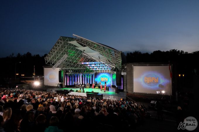 Фоторепортаж: Каким нам запомнился 17-й Национальный фестиваль песни и поэзии "Молодечно-2017"