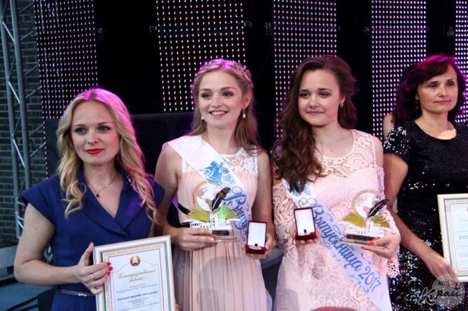 Фоторепортаж: Каким был районный выпускной в Молодечно