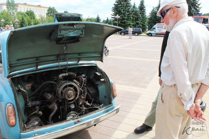 «Молодечно не Дакар!» 10 июня молодечненцы увидели парад ретроавтомобилей (фото, видео)