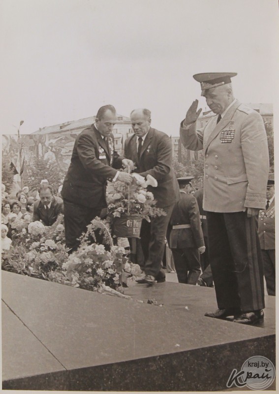 На площади Ленина и стадионе. Как в Молодечно 50 лет назад праздновали День Независимости (фото) На площади Ленина и стадионе. Как в Молодечно 50 лет назад праздновали День Независимости (фото)