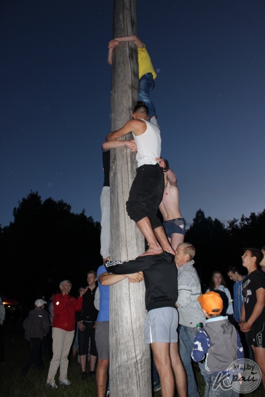 «Купалье – это добрая сказка». Во что верят вилейчане и как отметили этот праздник (фото)