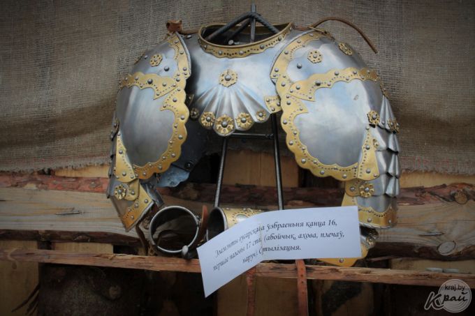 Штурм замка, бои и танцы. Фестиваль «Гонару продкаў» в Вилейке посетили свыше 1 000 человек (фото)