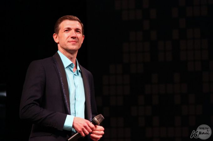 Сотни молодечненцев пришли на Купалье в парк (фото)