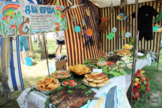 Джазовая русалка, много музыки и ухи. Первый «Уха-фест» в Вилейке посетили около 5 000 человек (фото)