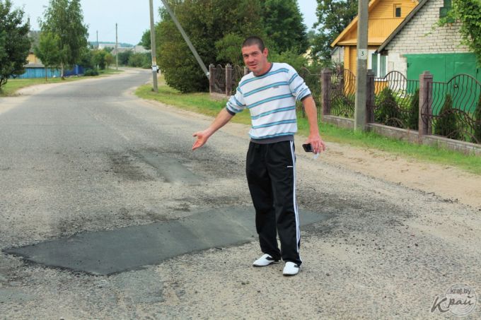 «Действительно, зачем с нами разговаривать!» Власти не пришли на встречу с вилейчанами, которую инициировали (фото)