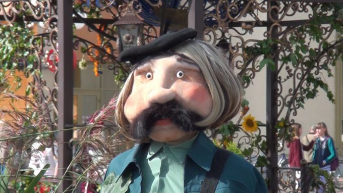 "Гуляць дык гуляць!" Председатель Глубокского райисполкома вновь сыграл на баяне (видео)