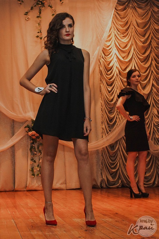 «Харизмой нужно брать и жюри, и зрителей». Мисс Радошковичи стала «англичанка» из Молодечно Злата Трепещонок (фото)