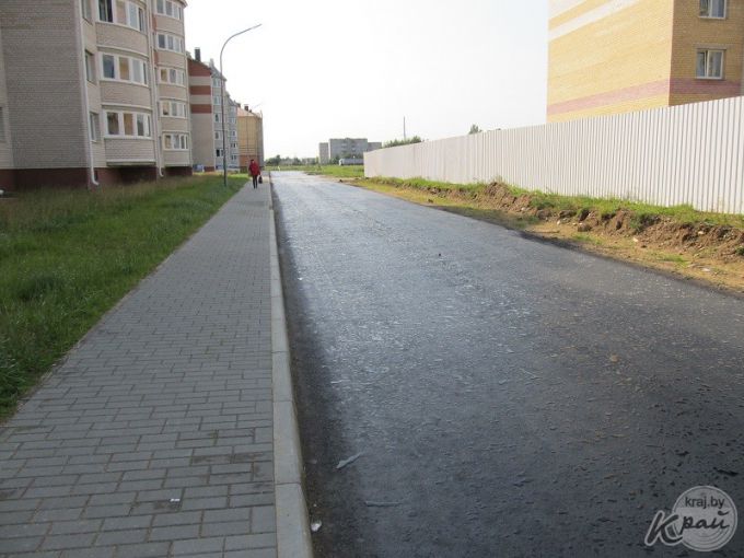 В Вилейке завершается строительство долевого дома в Северном (фото)